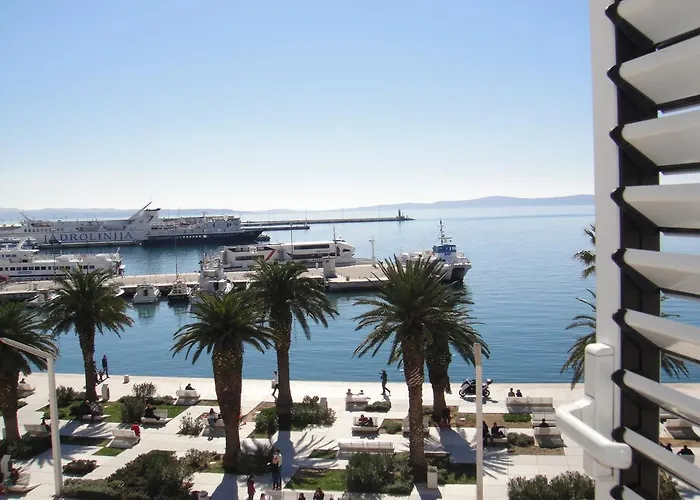 Guest house Old Town 3*