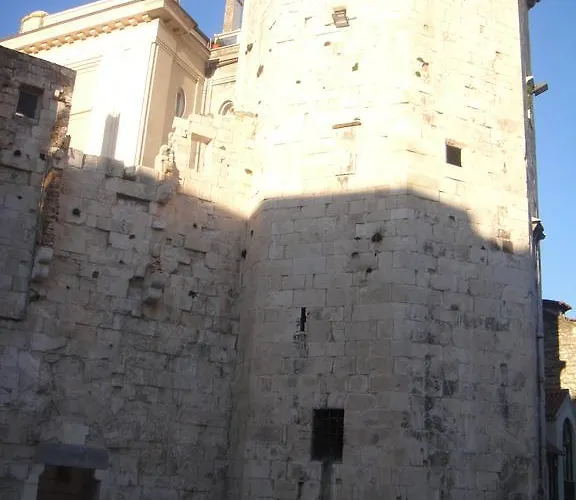 Guest house Old Town 3*