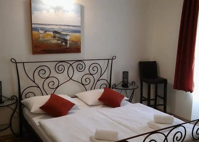 Гостьовий будинок Old Town Спліт