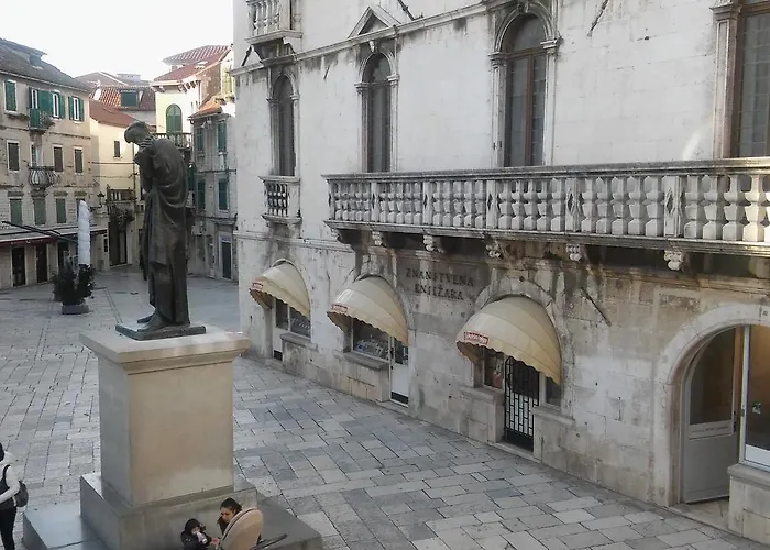 Guest house Old Town 3*